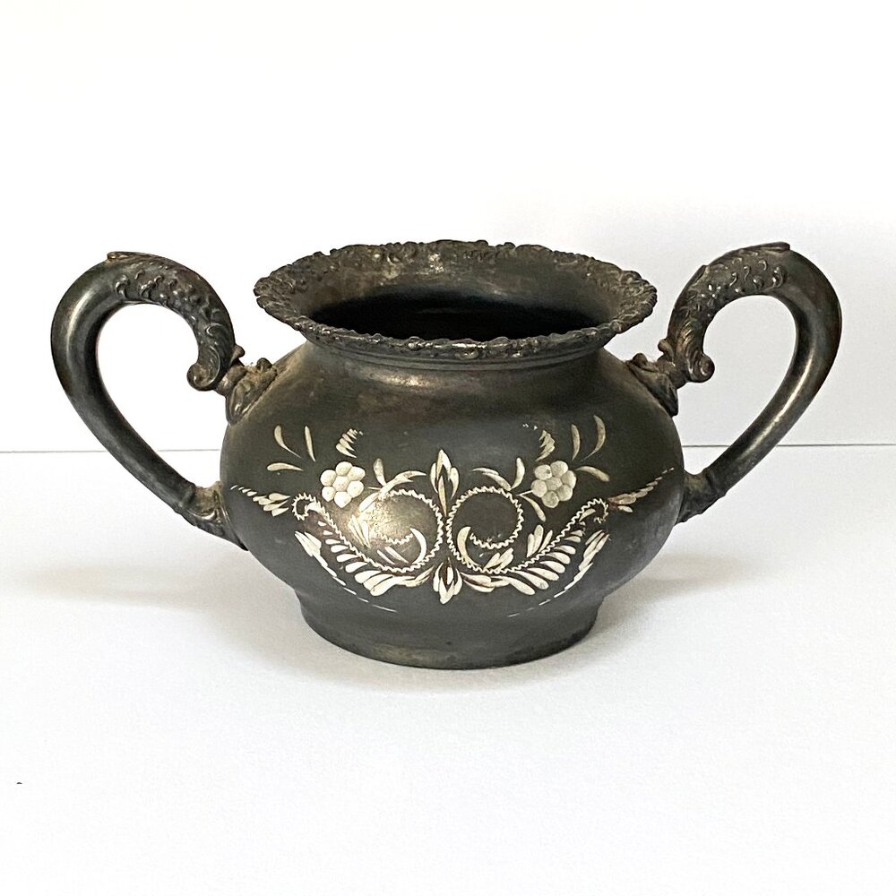 Vintage Etched Van Bergh Silver Plate Co. Rochester NY Sugar Bowl